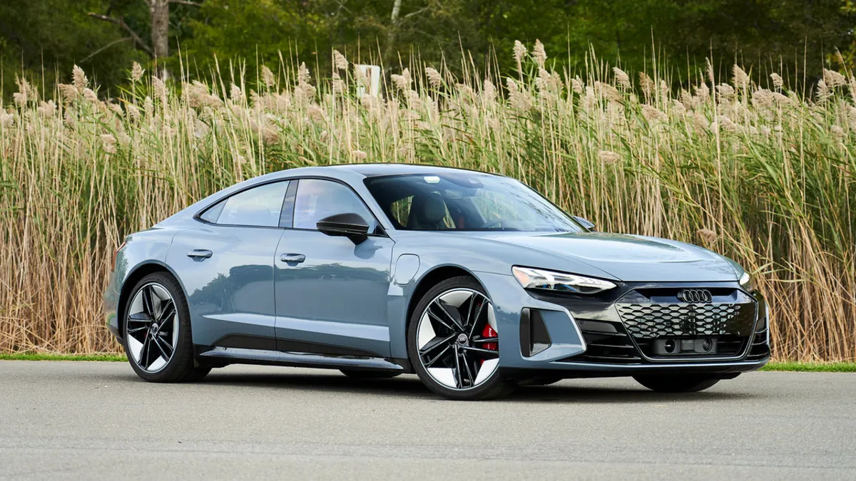 Audi RS e-tron GT - Car Image